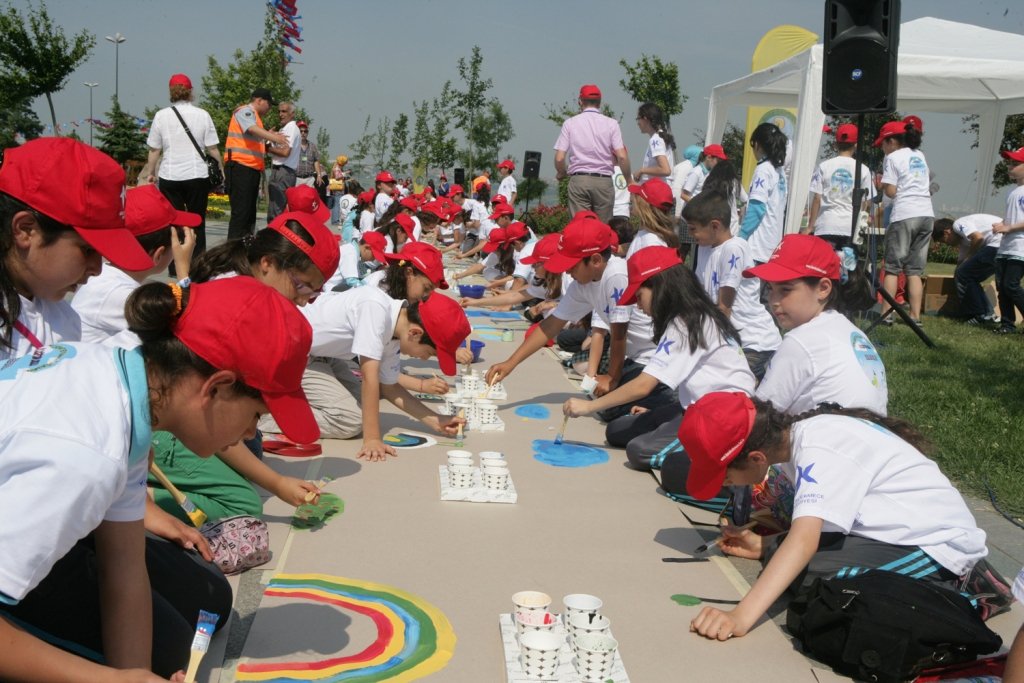 The longest children's painting