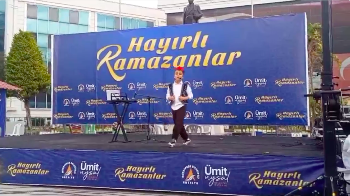 Youngest Meddah (Storyteller) 